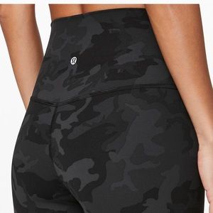 Lululemon charcoal camo align crops **LIKE NEW**